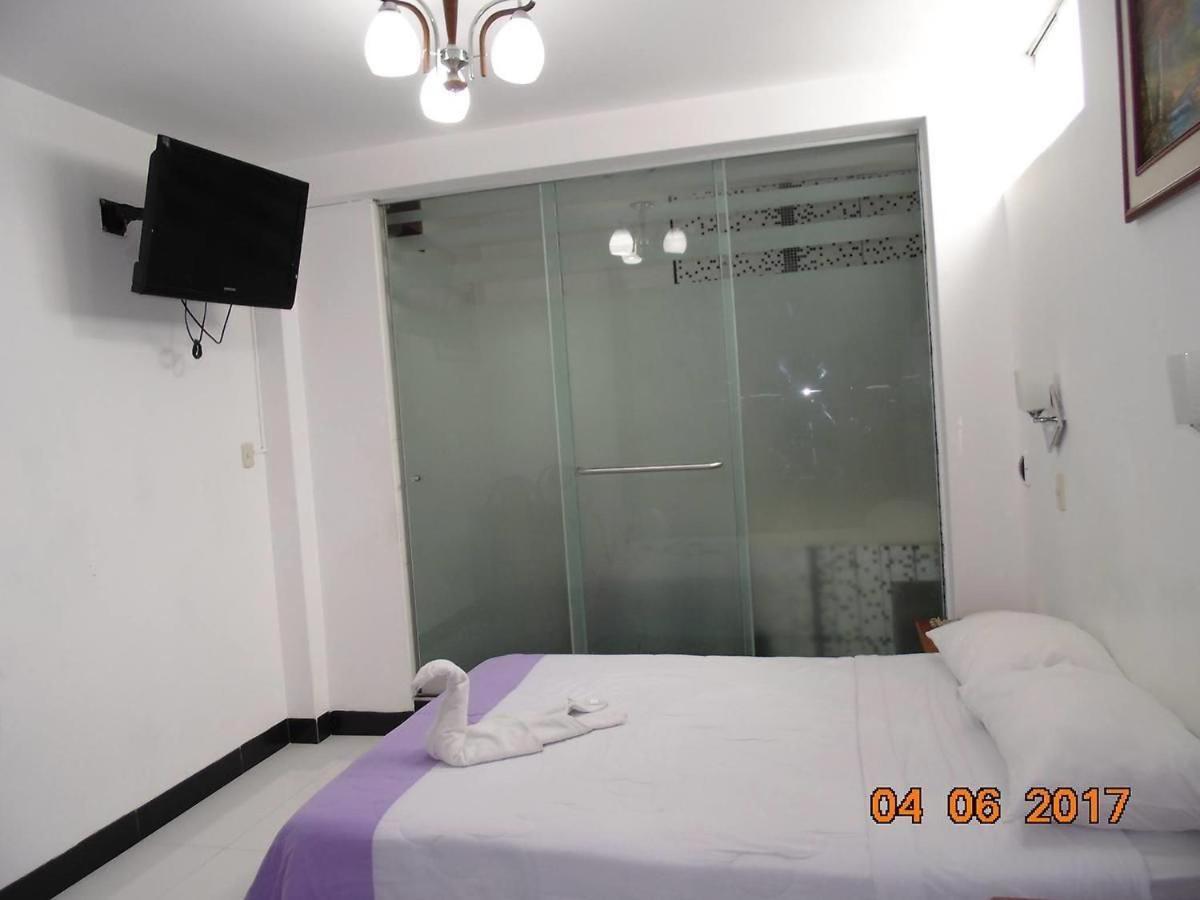 Hotel Bayovar Piura Extérieur photo